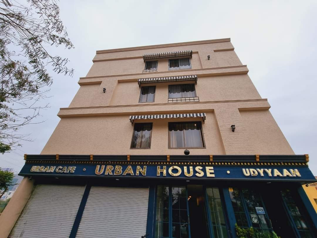 urban house building